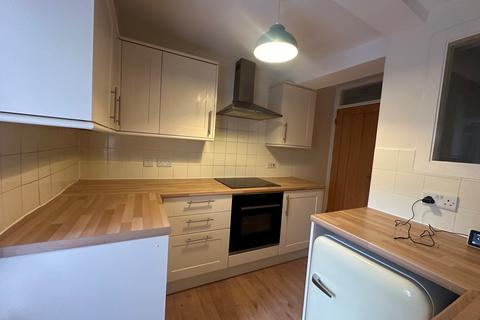 1 bedroom apartment to rent, Church Street, Monmouth, NP25