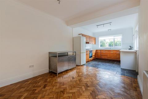 9 Theobald Road, Cardiff, CF5 1LP