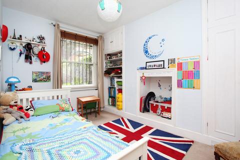 32a Westcroft Square, London, W6 0TD