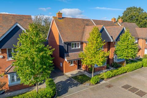 4 bedroom detached house for sale, Kelvedon Hatch, Brentwood CM15