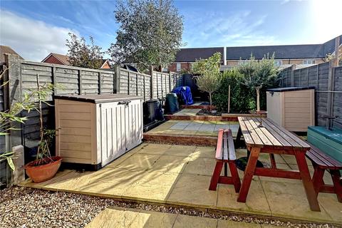 18 Cooper Drive, Wick, Littlehampton, BN17 7SH