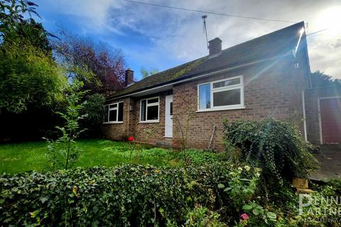 2 bedroom bungalow for sale, Oundle Road, Peterborough PE8