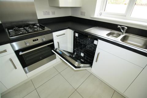 5 bedroom private hall to rent, Laund Gardens, Lancaster LA2