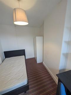 4 bedroom private hall to rent, Coulston Road, Lancaster LA1