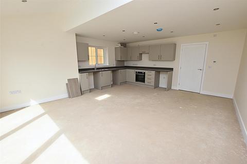 3 bedroom semi-detached house for sale, Perring Grove, Laceby DN37