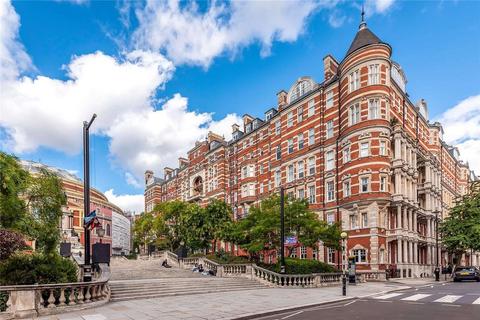 3 bedroom flat for sale, Prince Consort Road, South Kensington, SW7