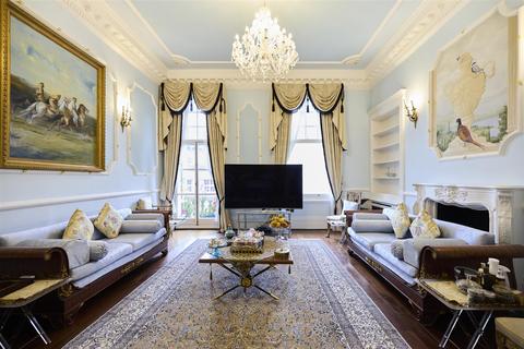 3 bedroom flat for sale, Prince Consort Road, South Kensington, SW7