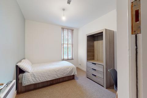 5 bedroom flat to rent, Hyde Terrace, Leeds LS2