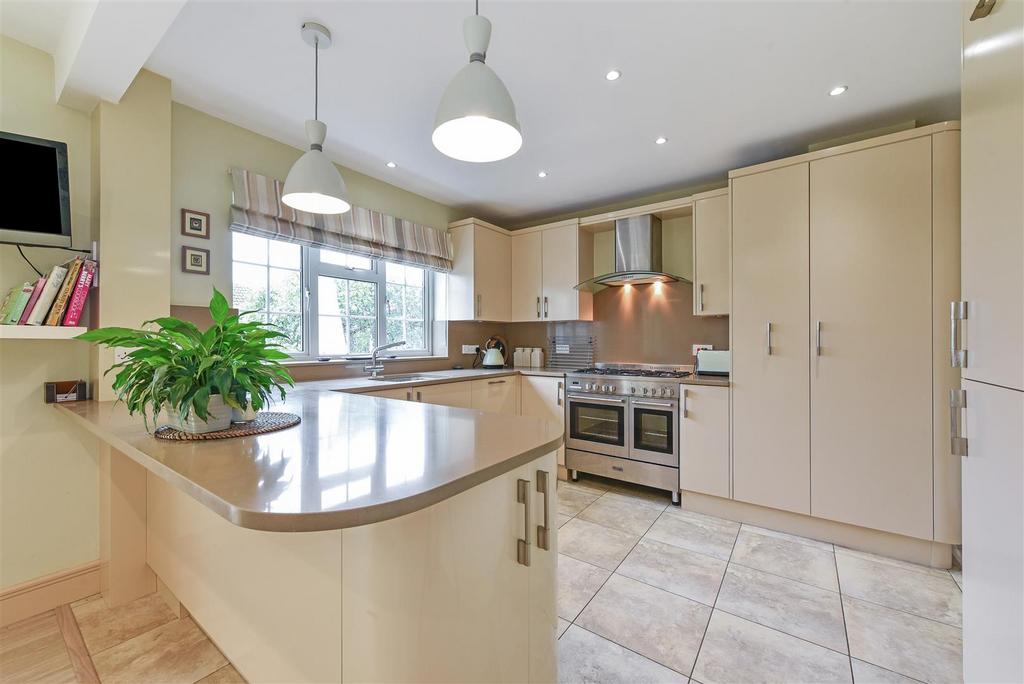 Kitchen/Breakfast Room