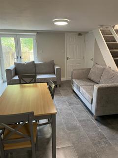 6 bedroom private hall to rent, Dumbarton Road, Lancaster LA1