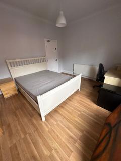4 bedroom terraced house to rent, Ashfield Road, Manchester M13