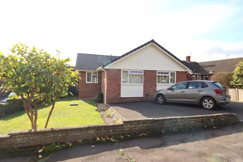 3 bedroom detached bungalow for sale, CEDAR CRESCENT, HORNDEAN