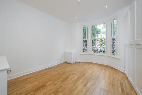 2 bedroom flat for sale, Hormead Road, Maida Vale, London