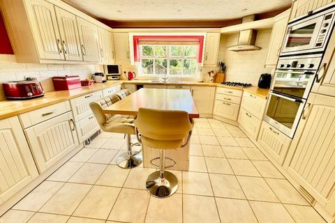 5 bedroom detached house for sale, Woodland Park, Northam EX39