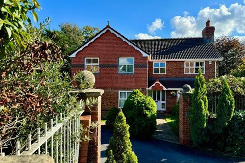 5 bedroom detached house for sale, Woodland Park, Northam EX39