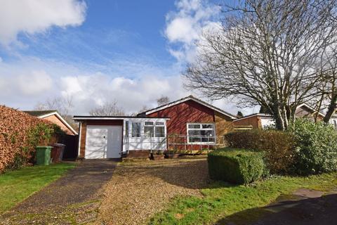 2 Beechlands Road, Medstead, Alton, GU34 5EQ