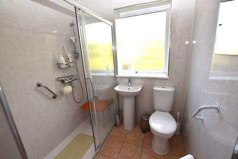 2 Beechlands Road, Medstead, Alton, GU34 5EQ