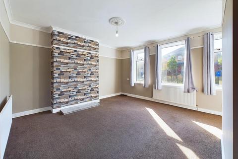 3 bedroom house to rent, Dawlands Close, Sheffield