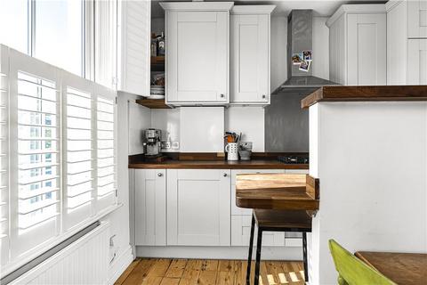 53c Graham Road, London, E8 1PB