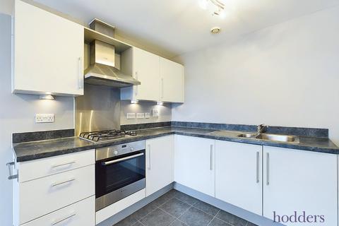 2 bedroom apartment to rent, Harrow Close, Addlestone, Surrey, KT15
