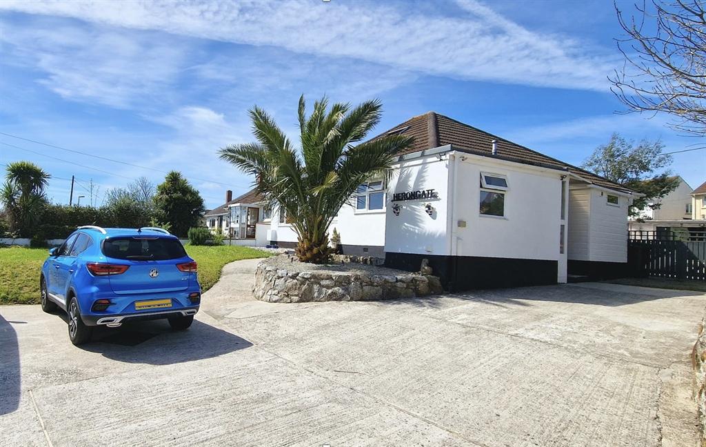 3 Bedroom Detached Bungalow
