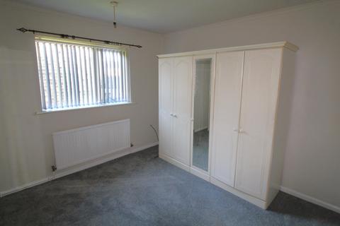 2 bedroom flat for sale, Holmefield Court, Barrowford, BB9