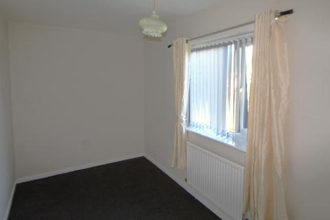 2 bedroom flat for sale, Holmefield Court, Barrowford, BB9