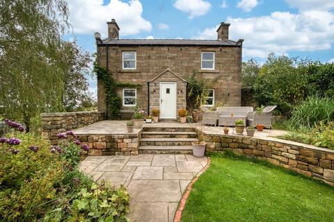 4 bedroom cottage for sale, Farley Hill, Farley, Matlock DE4