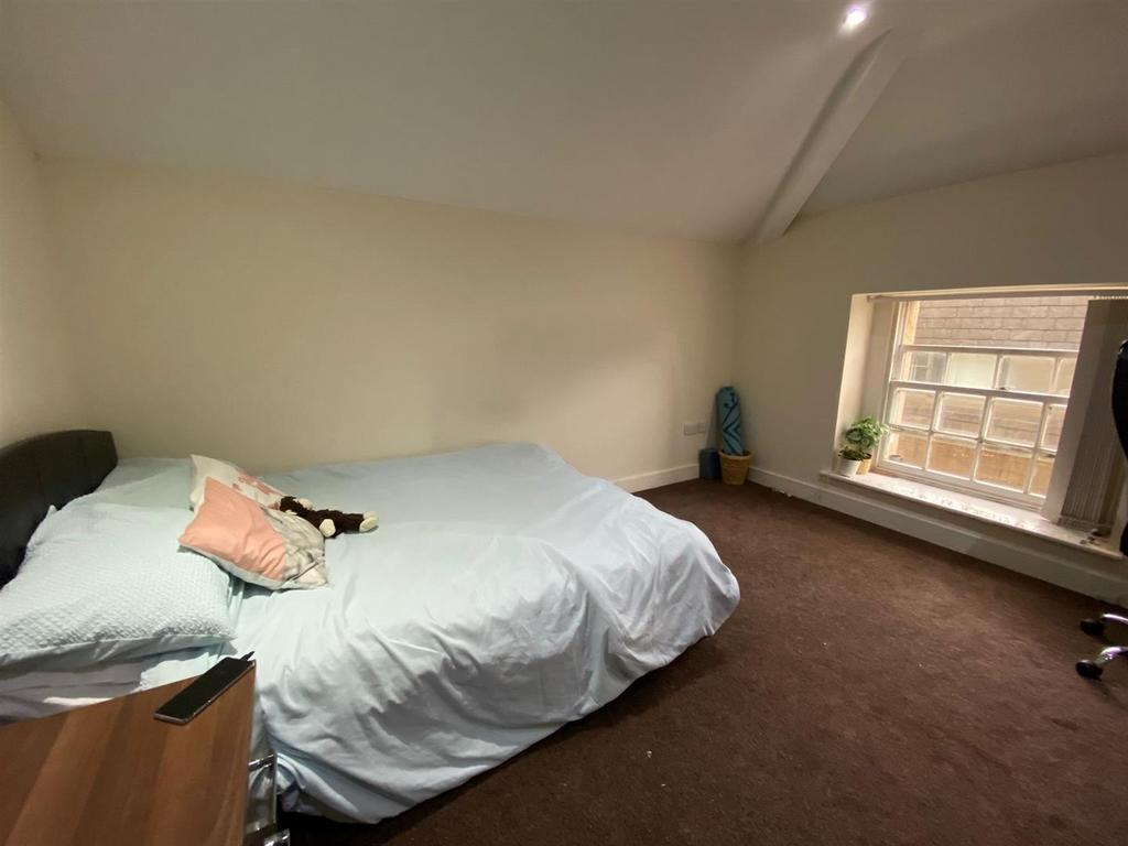 Bedroom 2.jpeg