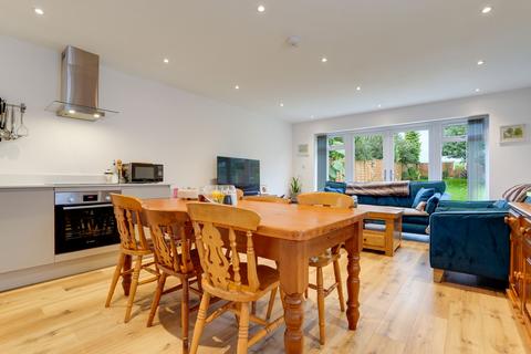 79 Baldwin Road, Kidderminster, DY10 2UB