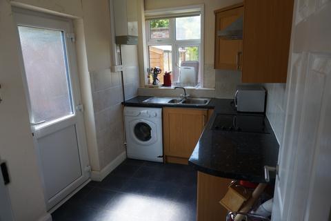 3 bedroom house to rent, Benscliffe Drive, Loughborough LE11