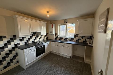 2 bedroom townhouse for sale, Thornwood Close, Thurnscoe, Rotherham