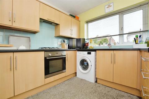8 Bennett Drive, Winterton, Scunthorpe, DN15 9SG