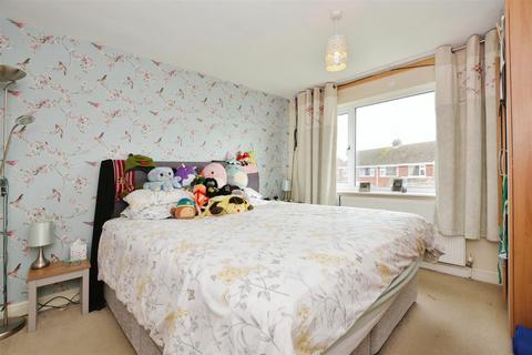 8 Bennett Drive, Winterton, Scunthorpe, DN15 9SG