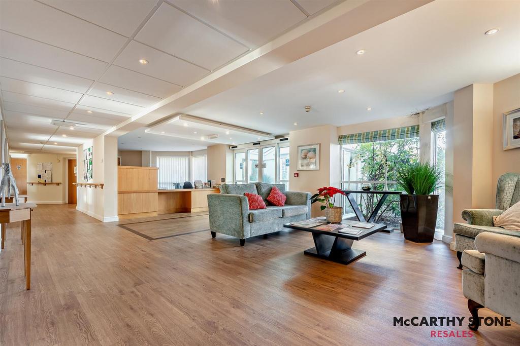8582273-interior17-800.jpg