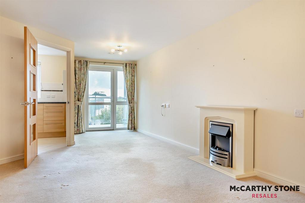 8622782-interior04-800.jpg