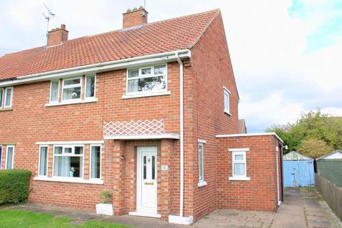 3 bedroom semi-detached house for sale, South View Avenue, Brigg, DN20