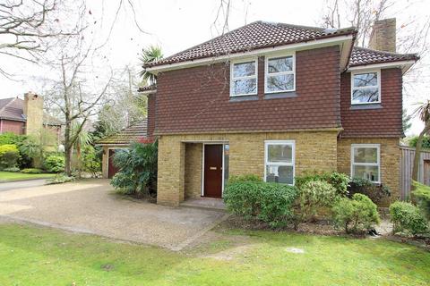 5 bedroom detached house to rent, Ewell