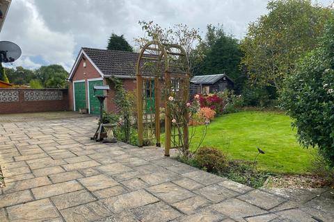 3 bedroom detached bungalow for sale, High Mount, Donnington