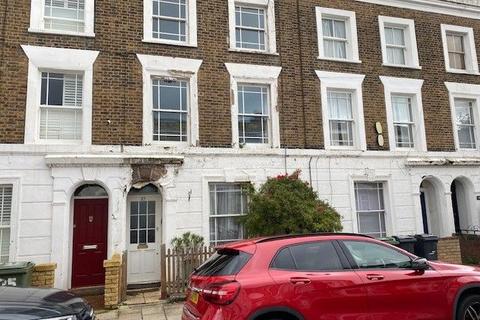 4 bedroom terraced house for sale, Elm Park, London