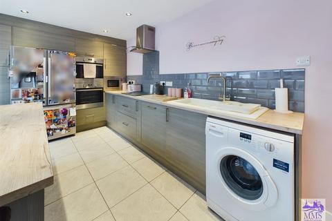 35 Kemp Close, Chatham, ME5 9SP