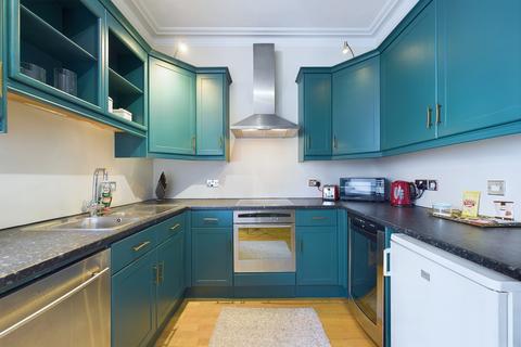 2 bedroom apartment for sale, Buckingham Court, Buckingham Gate, Westminster, London, SW1