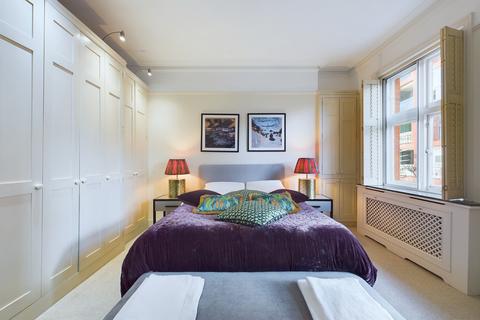 2 bedroom apartment for sale, Buckingham Court, Buckingham Gate, Westminster, London, SW1