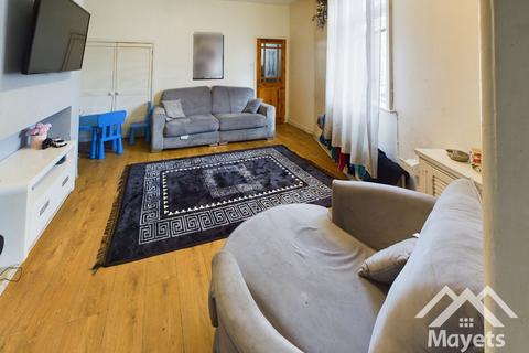 200 Accrington Road, Blackburn, BB1 2AH