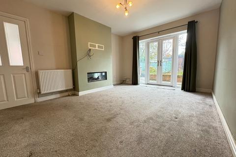 3 bedroom semi-detached house to rent, Oliver Road, Stoke-on-Trent, ST4