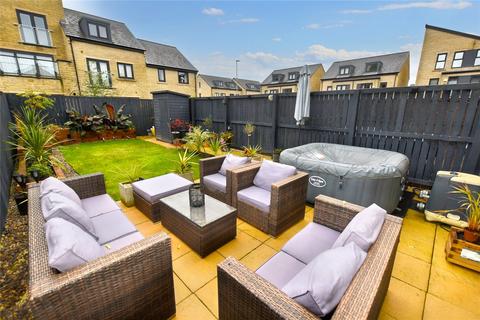 3 bedroom terraced house for sale, Cygnet Way, Shipley, West Yorkshire