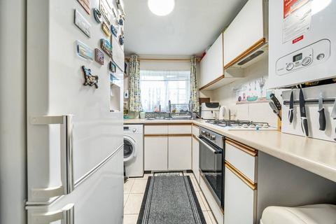 1 bedroom maisonette for sale, Robin Hood Way, Perivale, Greenford, UB6