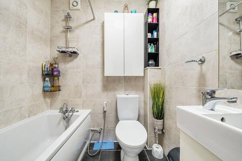 Flat A, 65 Robin Hood Way, Greenford, UB6 7QW