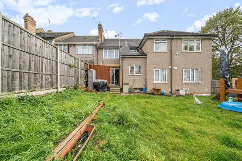 Flat A, 65 Robin Hood Way, Greenford, UB6 7QW