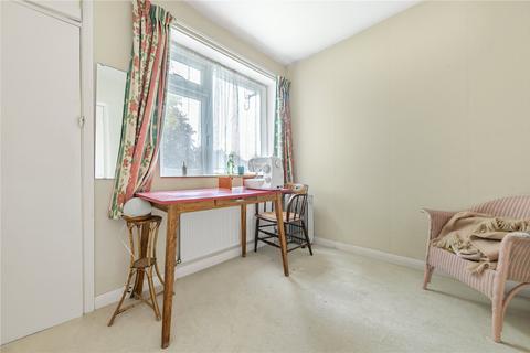24 Homemead Road, Bromley, BR2 8BA